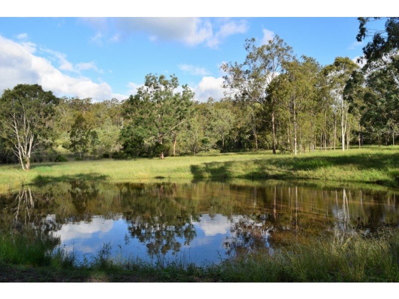 406 Brothers Road, Crows Nest QLD 4355