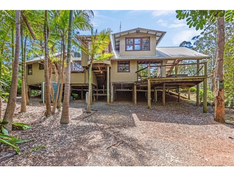 70 Wilkes Road, Hampton QLD 4352