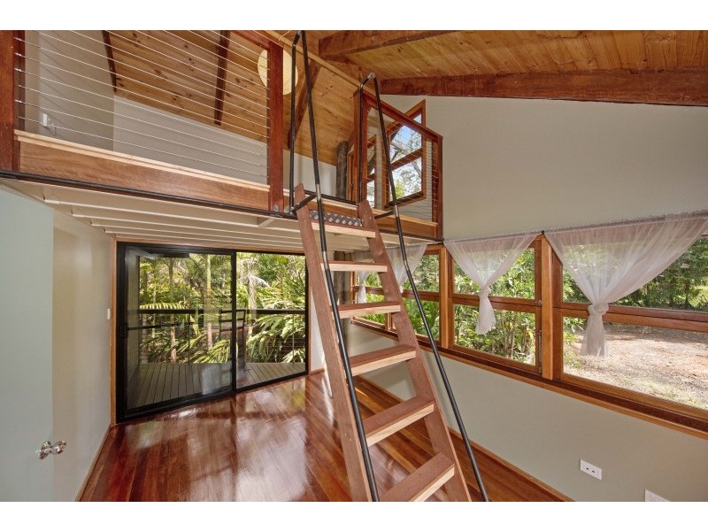 70 Wilkes Road, Hampton QLD 4352
