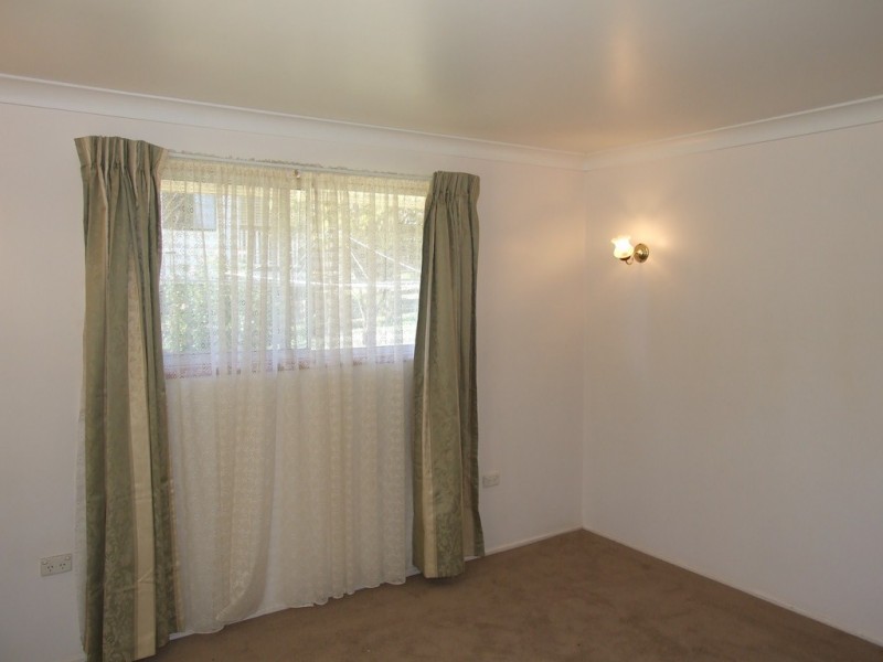 9 Hayden Street, Crows Nest QLD 4355