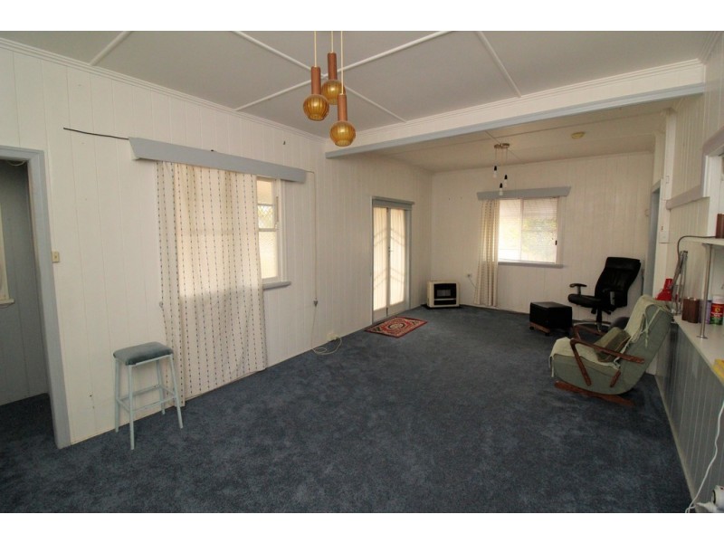 5 Nolan Street, Crows Nest QLD 4355