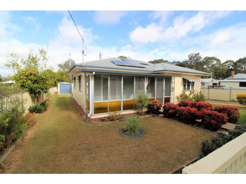 5 Nolan Street, Crows Nest QLD 4355