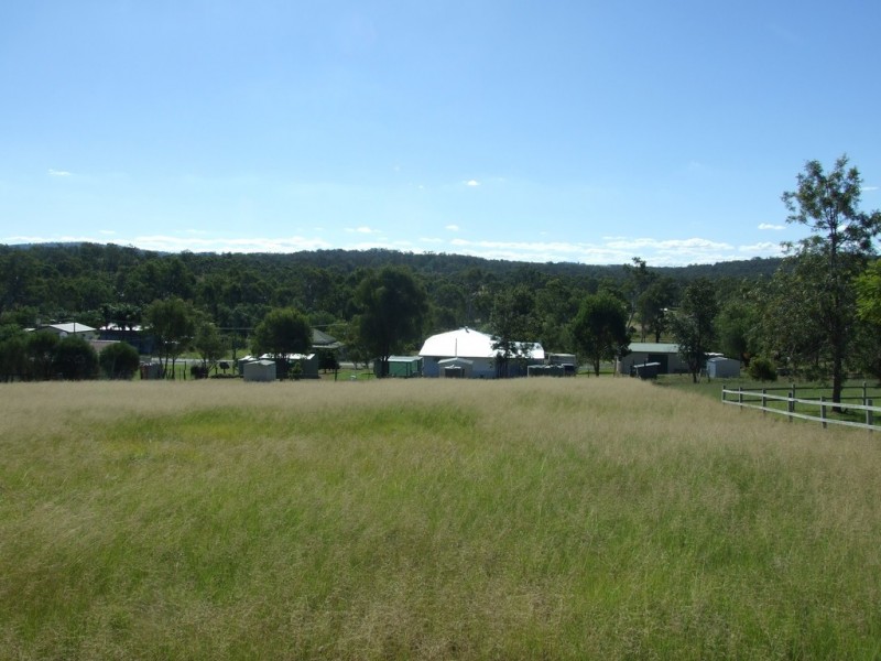 3 Flora Street, Cooyar QLD 4402