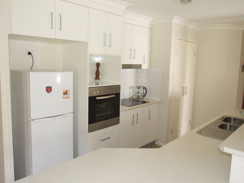 3 Lewis Street, Crows Nest QLD 4355