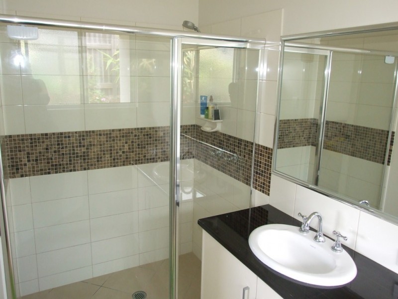 3 Lewis Street, Crows Nest QLD 4355