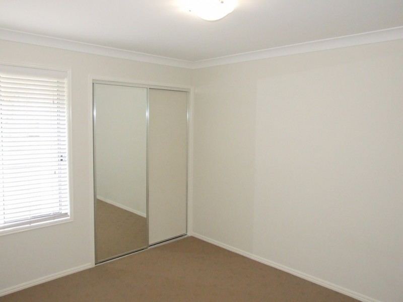 3 Lewis Street, Crows Nest QLD 4355