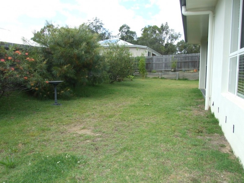 3 Lewis Street, Crows Nest QLD 4355