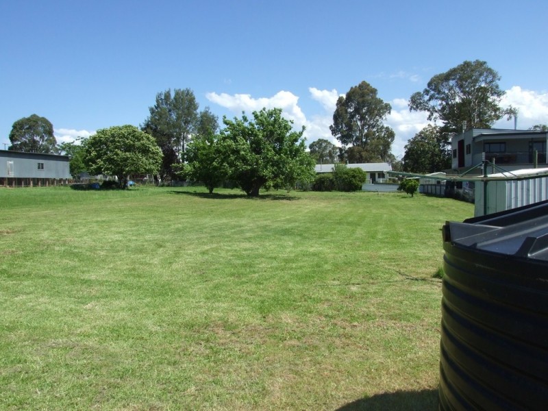 53a South Street, Crows Nest QLD 4355