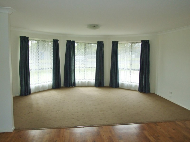 53a South Street, Crows Nest QLD 4355