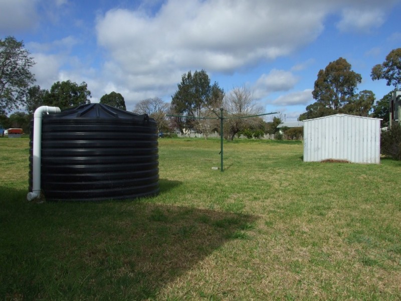 53a South Street, Crows Nest QLD 4355