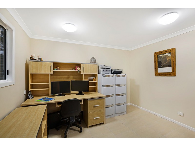 21 Sewell Road, Crows Nest QLD 4355