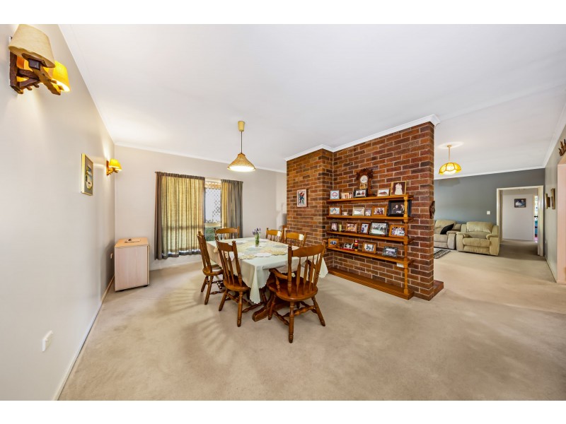 3 William Street, Crows Nest QLD 4355