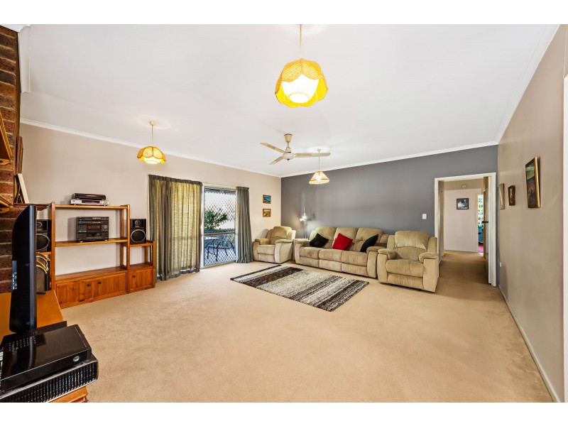 3 William Street, Crows Nest QLD 4355