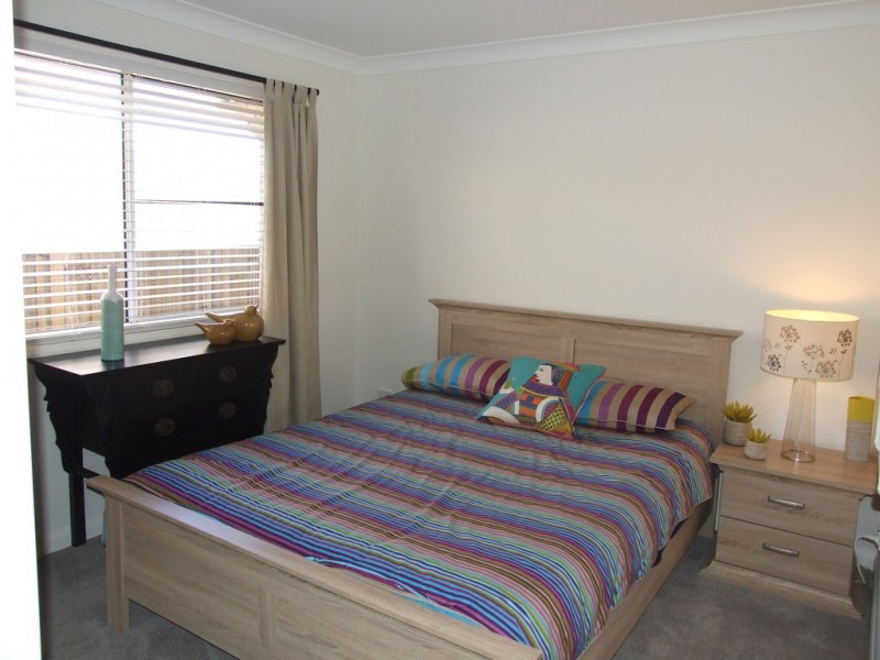 76 Naomi Drive, Crows Nest QLD 4355