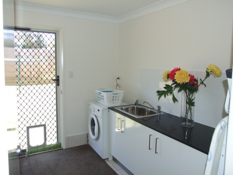 76 Naomi Drive, Crows Nest QLD 4355