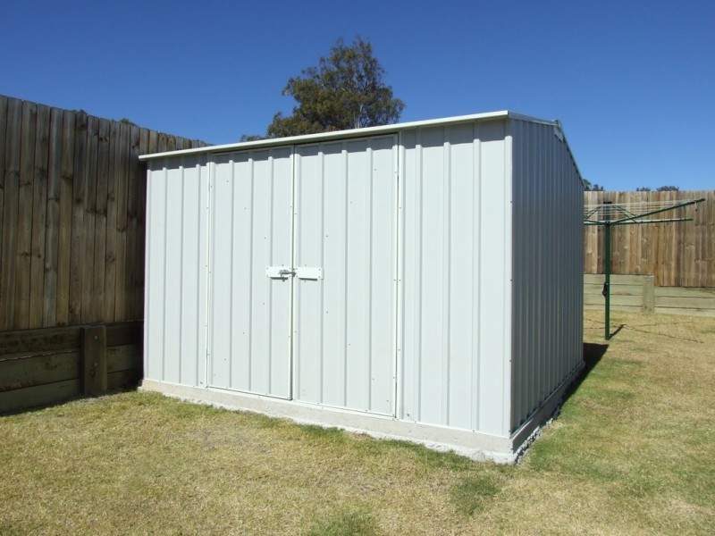 76 Naomi Drive, Crows Nest QLD 4355