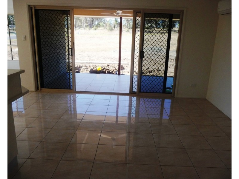5 cedarwood drive, Crows Nest QLD 4355