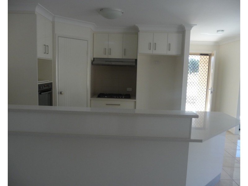 5 cedarwood drive, Crows Nest QLD 4355