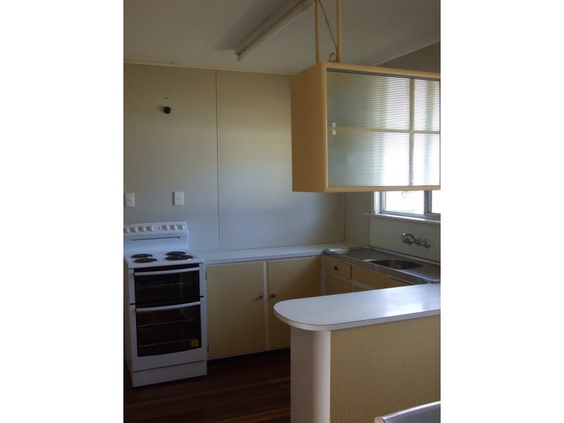 3 Park Road, Crows Nest QLD 4355