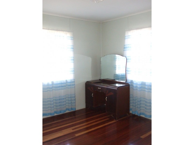 3 Park Road, Crows Nest QLD 4355