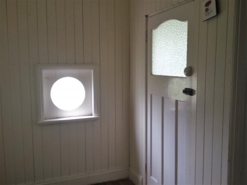 21 Grace Street, Crows Nest QLD 4355