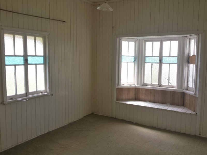 21 Grace Street, Crows Nest QLD 4355