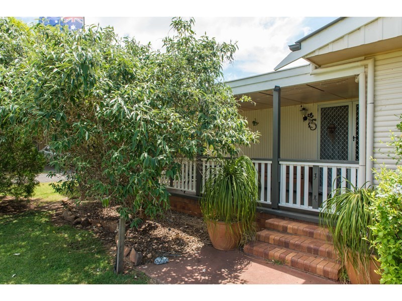 36 Mocatta Street, Goombungee QLD 4354
