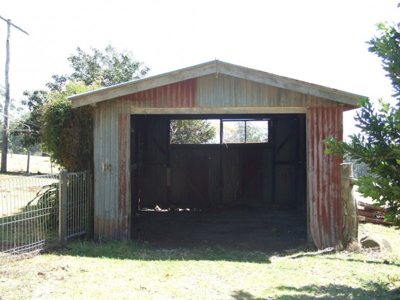 247 Kynoch Rd, Ravensbourne QLD 4352
