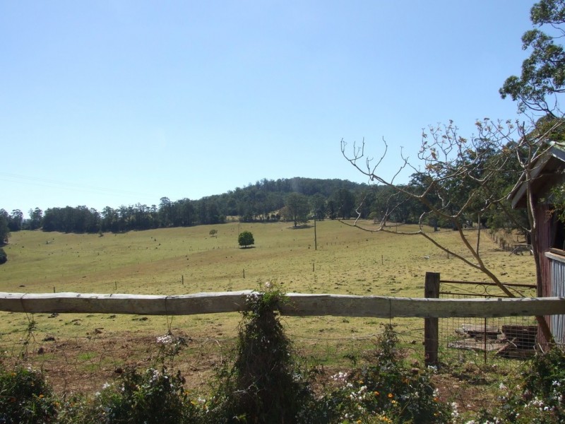 247 Kynoch Rd, Ravensbourne QLD 4352