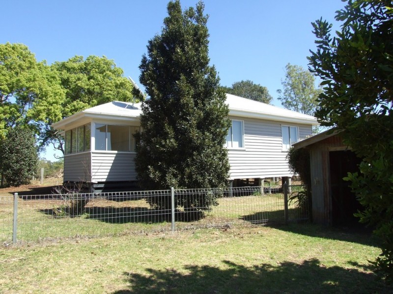 247 Kynoch Rd, Ravensbourne QLD 4352