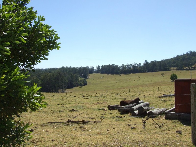 247 Kynoch Rd, Ravensbourne QLD 4352