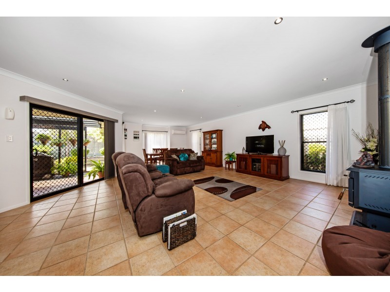 7 Lee Court, Crows Nest QLD 4355