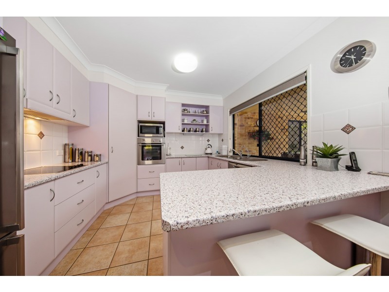 7 Lee Court, Crows Nest QLD 4355