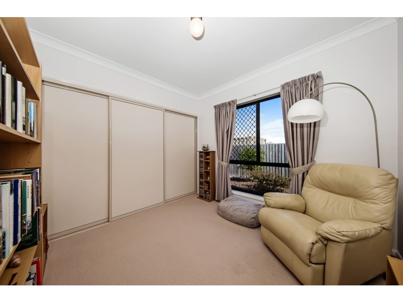 7 Lee Court, Crows Nest QLD 4355