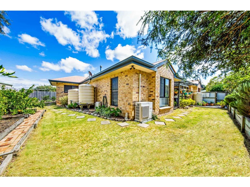 7 Lee Court, Crows Nest QLD 4355