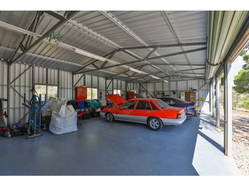 1012 Pechey Maclagan Road, Groomsville QLD 4352