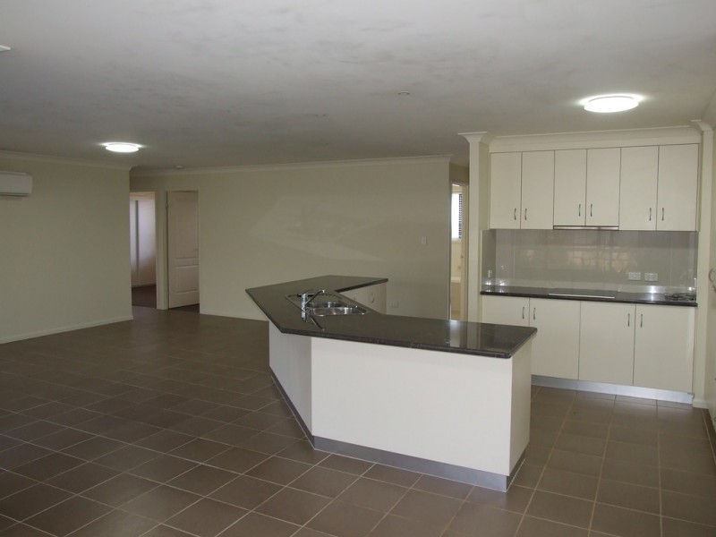 19 Vicky Avenue, Crows Nest QLD 4355