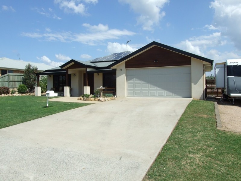 19 Vicky Avenue, Crows Nest QLD 4355