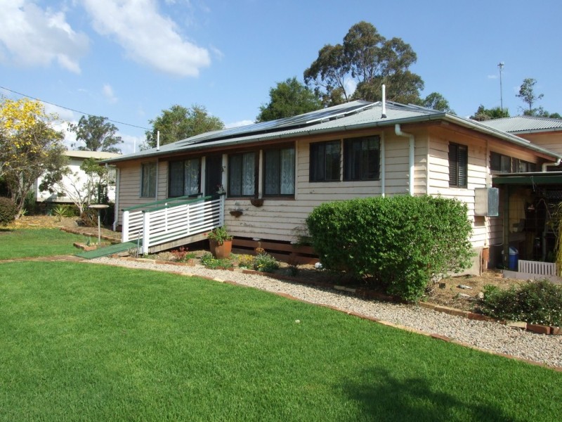 45 South Street, Crows Nest QLD 4355