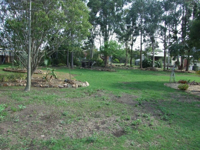 45 South Street, Crows Nest QLD 4355