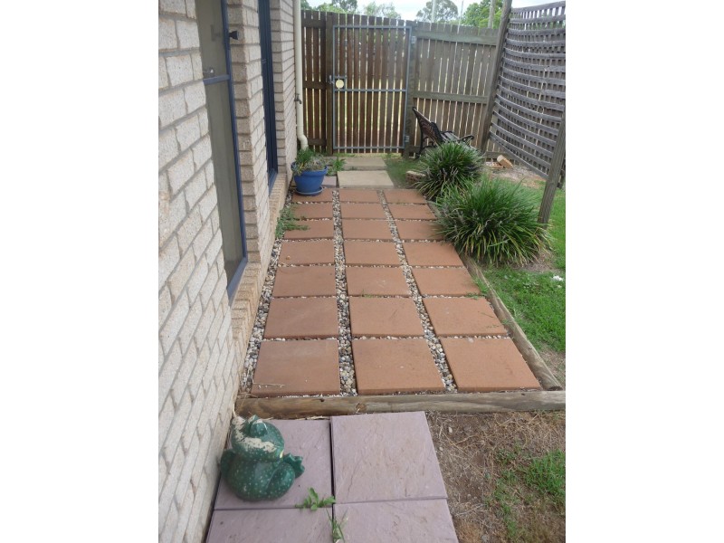 16 John Street, Goombungee QLD 4354