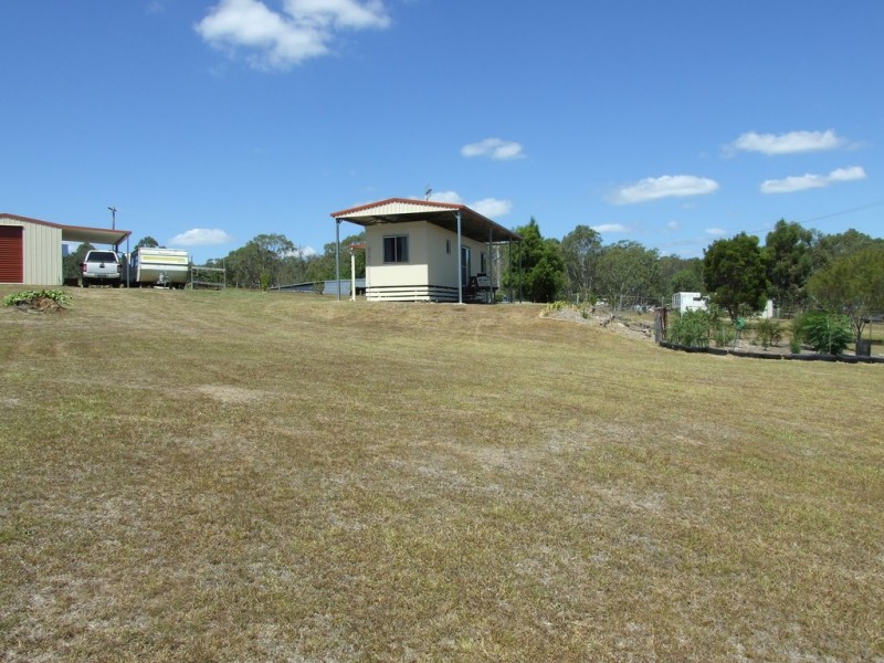 14 Devoncourt Rd, Crows Nest QLD 4355