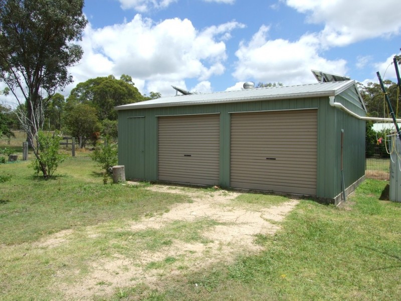 49 Albert Street West, Crows Nest QLD 4355