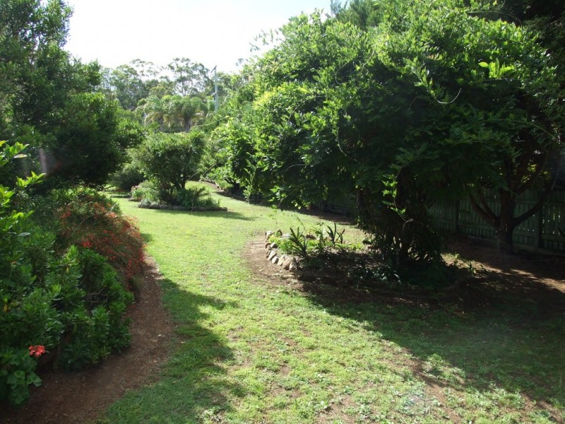 15 Railway Terrace, Crows Nest QLD 4355