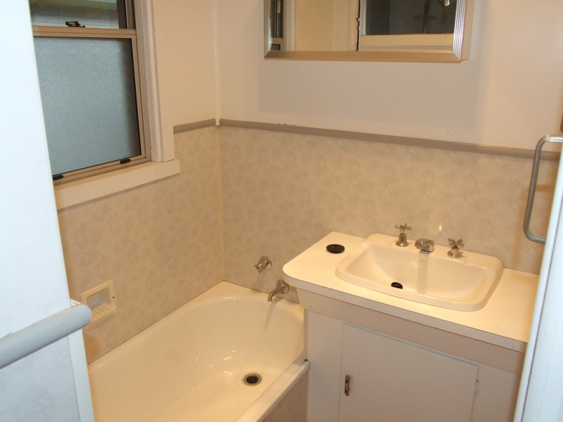 4-6 Esk Street, Crows Nest QLD 4355