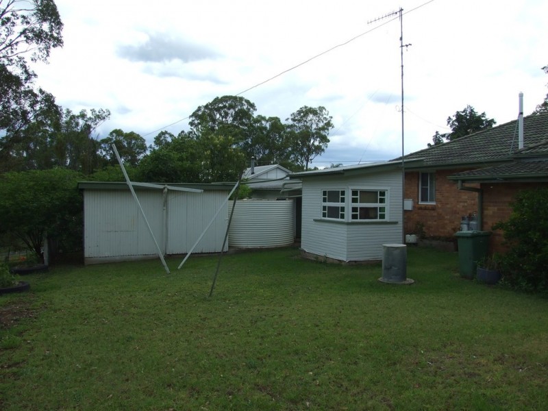 4-6 Esk Street, Crows Nest QLD 4355