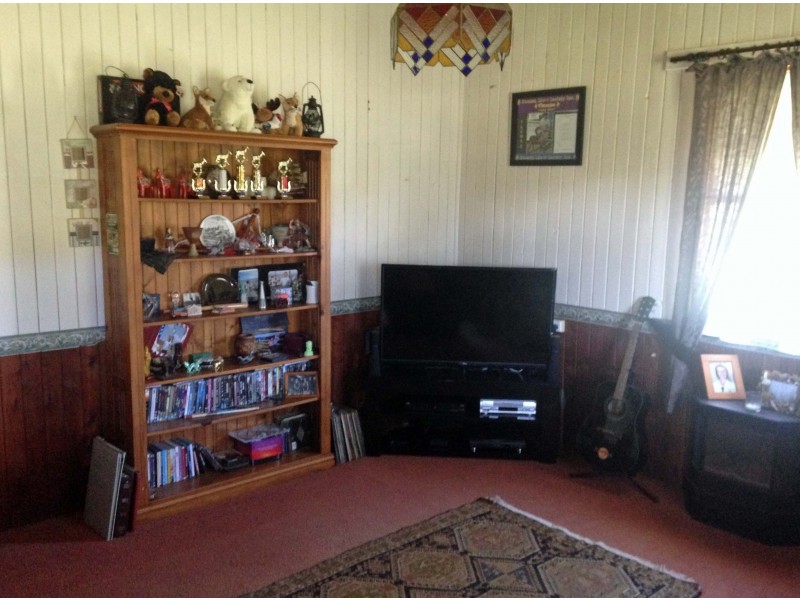 335 Schick Road, Thornville QLD 4352