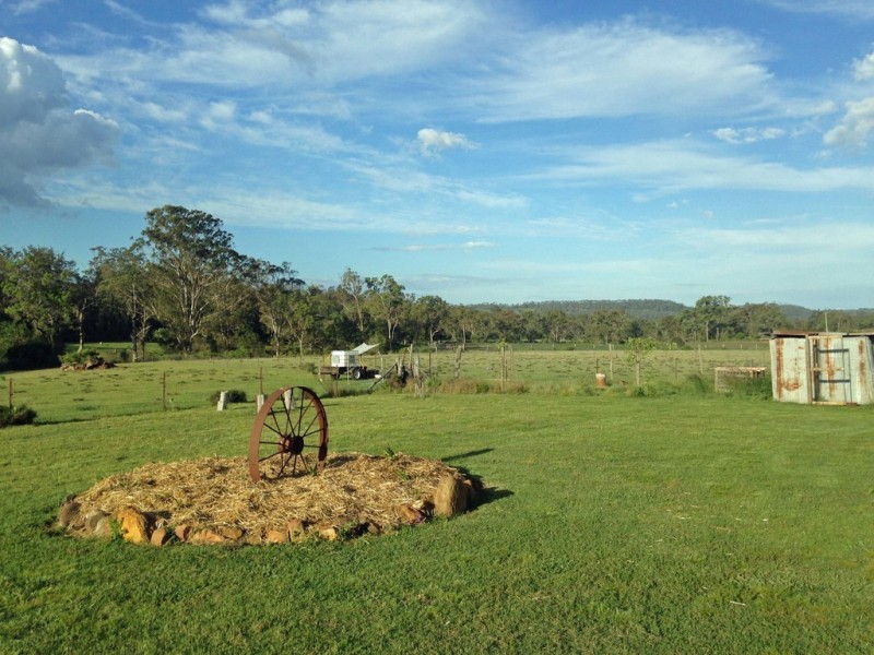 335 Schick Road, Thornville QLD 4352
