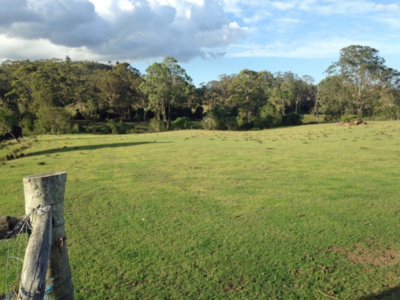 335 Schick Road, Thornville QLD 4352
