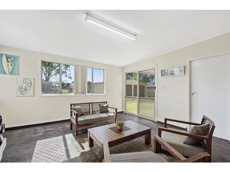 20 James Street, Crows Nest QLD 4355